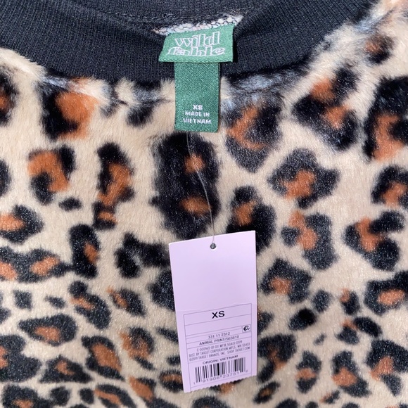 Cheetah pullover sweater - Picture 3 of 3